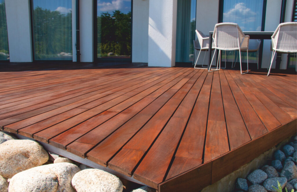 Terrasse en bois à Mérignac - LES PAYSAGES DU SUD OUEST