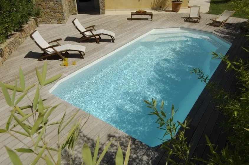 H1 : Les erreurs à éviter avant de construire sa piscine en Vendée